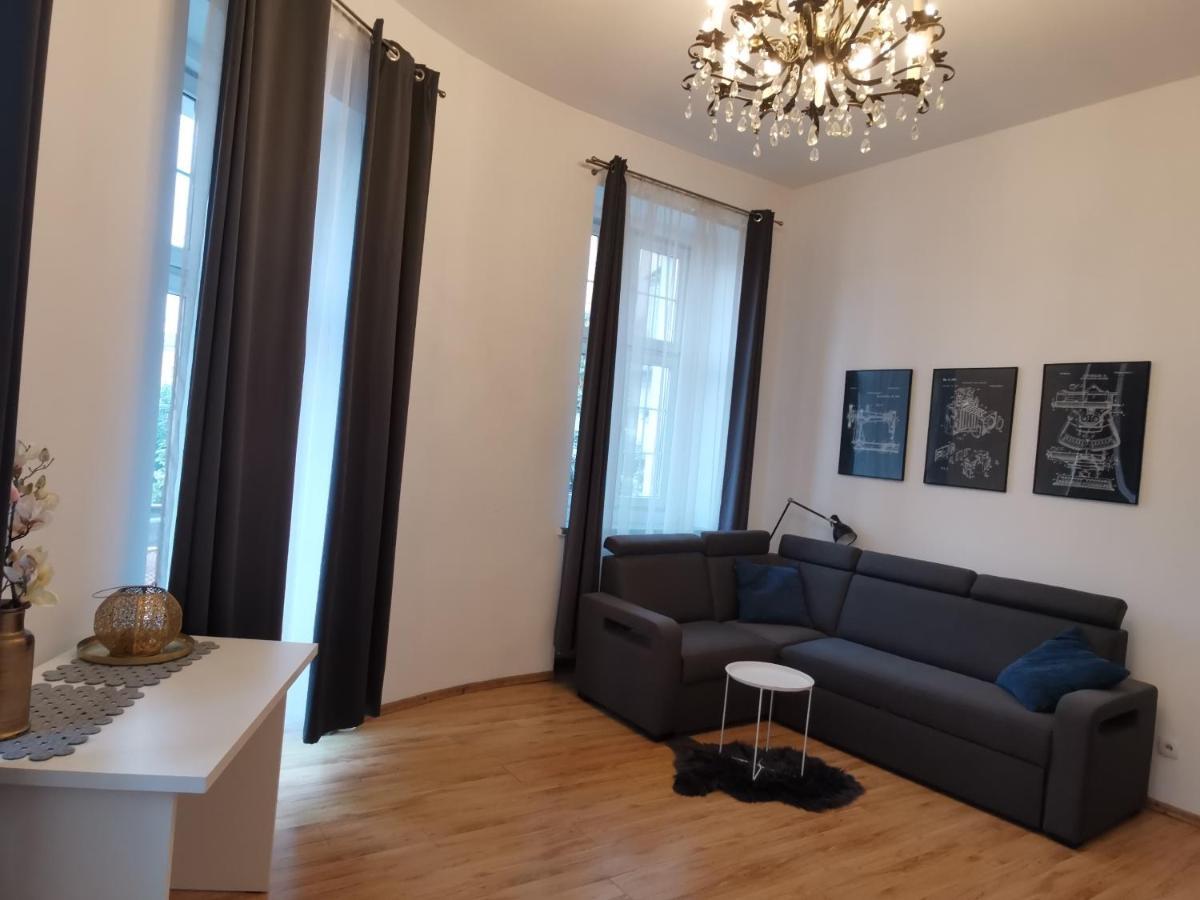 Apartament Na Rynku W Gnieznie Gniezno Dış mekan fotoğraf